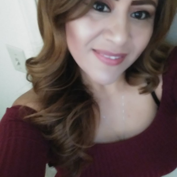 Meet your Posher, Silvia - Picture 1 of 1